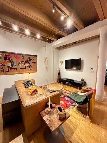 111 Beach St 2B, Boston, MA 02111