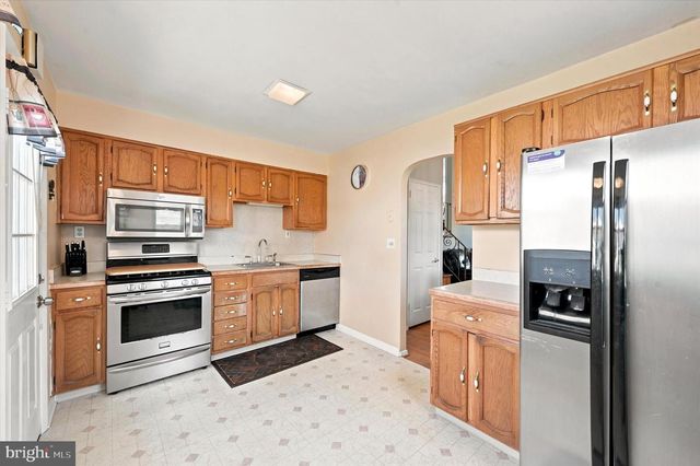509 SPRINGFIELD AVE, Folsom, PA 19033