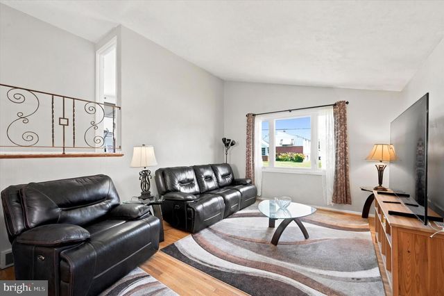 509 SPRINGFIELD AVE, Folsom, PA 19033