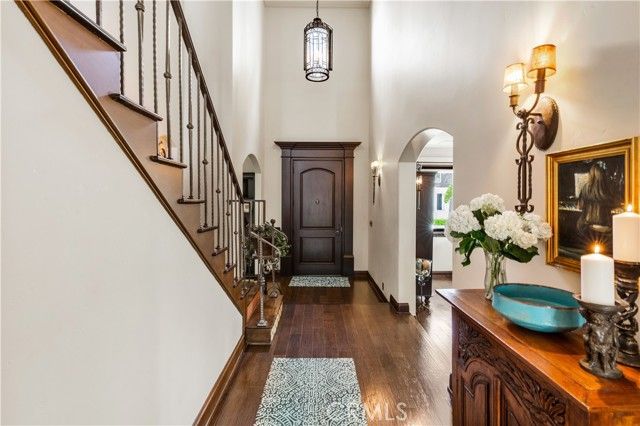 219 Ximeno Avenue, Long Beach, CA 90803