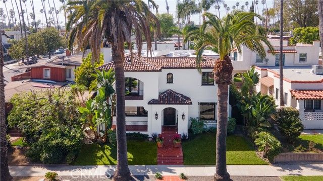 219 Ximeno Avenue, Long Beach, CA 90803