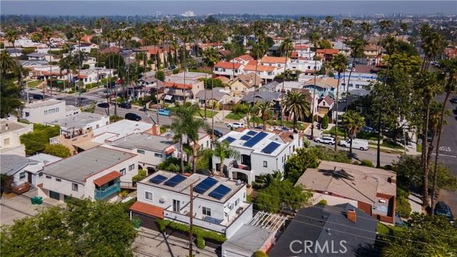 219 Ximeno Avenue, Long Beach, CA 90803