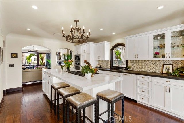 219 Ximeno Avenue, Long Beach, CA 90803