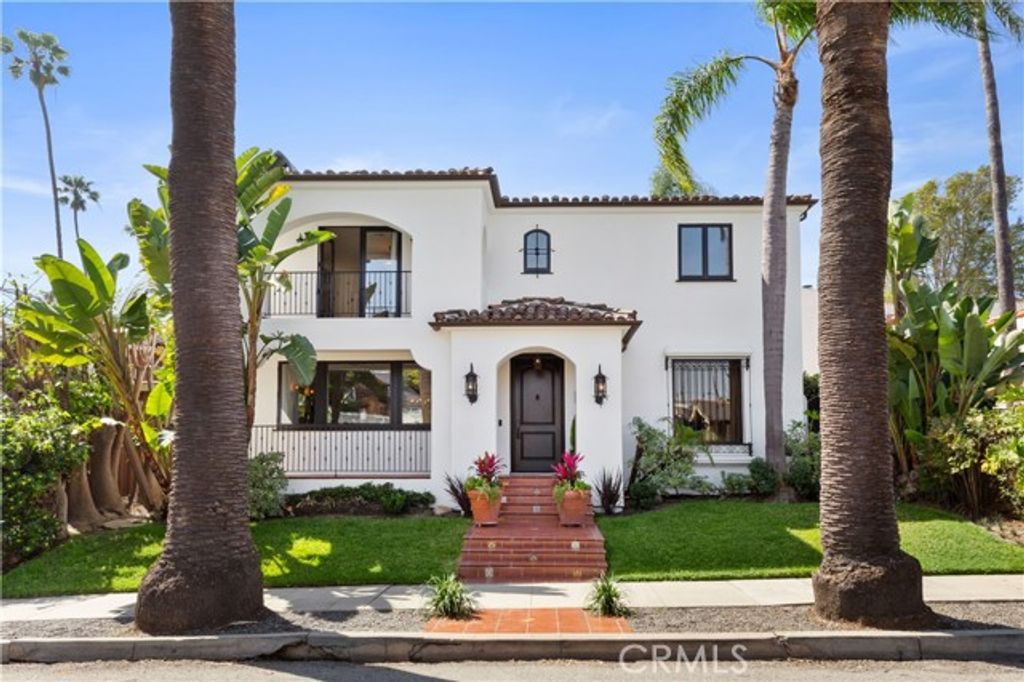 219 Ximeno Avenue, Long Beach, CA 90803