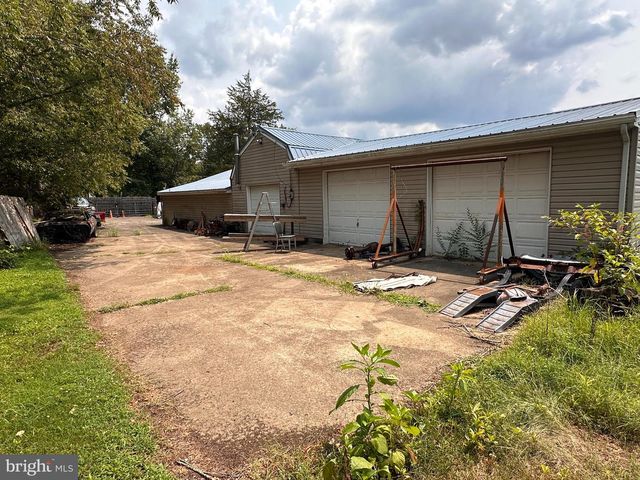 10651-A DEACON RD, White Plains, MD 20695