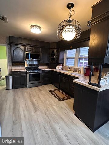 10651-A DEACON RD, White Plains, MD 20695