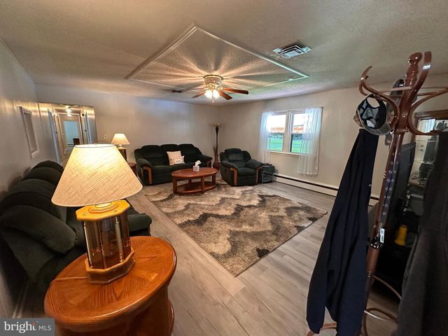10651-A DEACON RD, White Plains, MD 20695