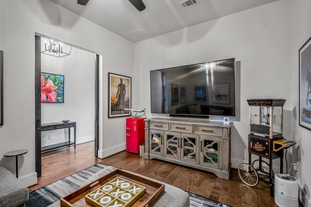 204 S Empress Green Place, Montgomery, TX 77316
