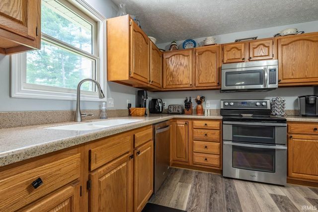 5918 S Foxwood Lane, Bloomington, IN 47401