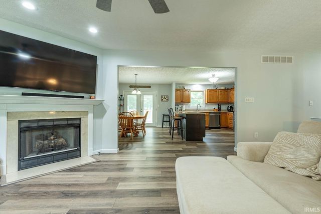 5918 S Foxwood Lane, Bloomington, IN 47401