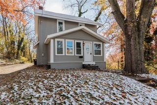 1184 Niagara Avenue, Akron, OH 44305