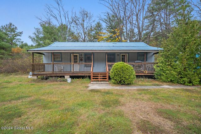 1859 E Schroon River Road, Bolton, NY 12814