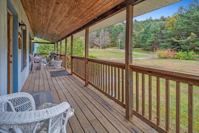 1859 E Schroon River Road, Bolton, NY 12814