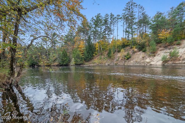 1859 E Schroon River Road, Bolton, NY 12814