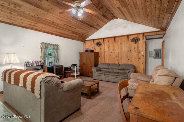 1859 E Schroon River Road, Bolton, NY 12814