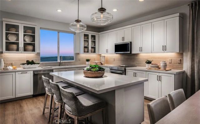 43849 WHITE SAGE Way, Temecula, CA 92590