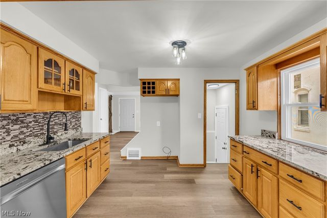 13307 Grannis Road, Garfield Heights, OH 44125
