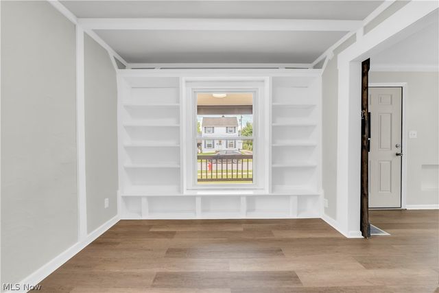 13307 Grannis Road, Garfield Heights, OH 44125