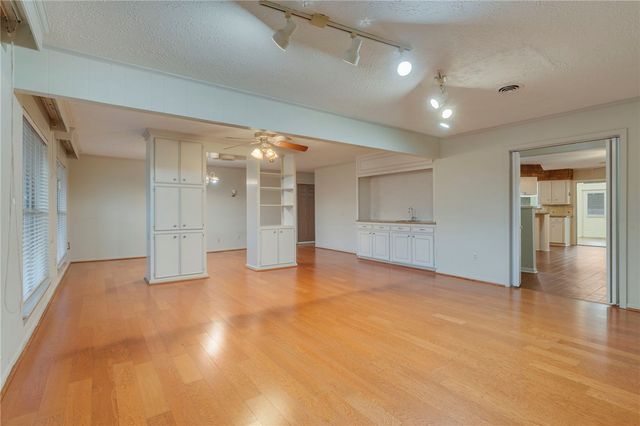 2606 Melba Circle, Bryan, TX 77802