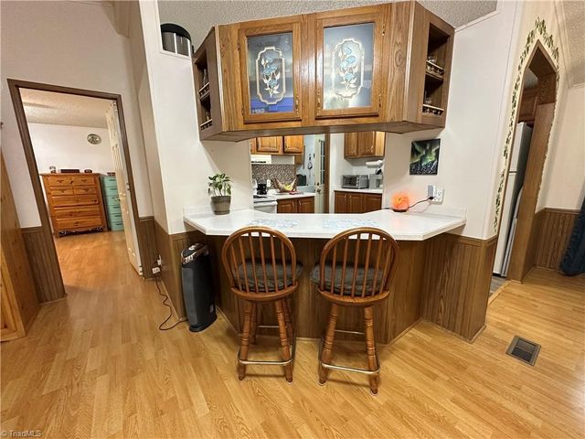 1727 Surry Avenue, Mount Airy, NC 27030