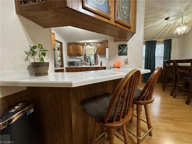 1727 Surry Avenue, Mount Airy, NC 27030