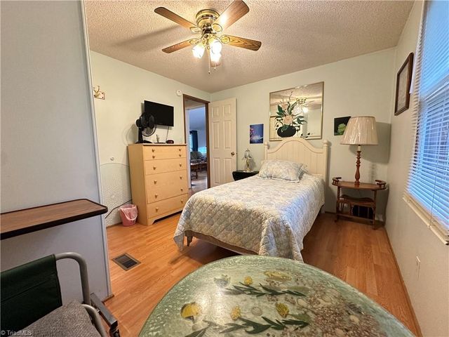 1727 Surry Avenue, Mount Airy, NC 27030