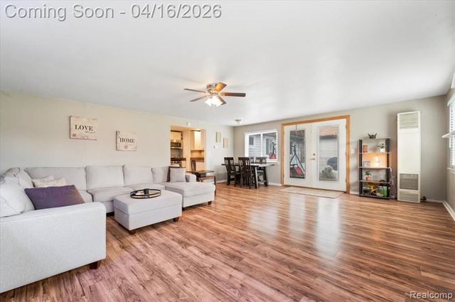 15423 Taft Street, Romulus, MI 48174