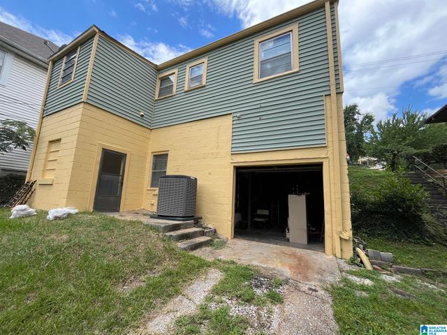 1617 BUSH BOULEVARD W, Birmingham, AL 35208