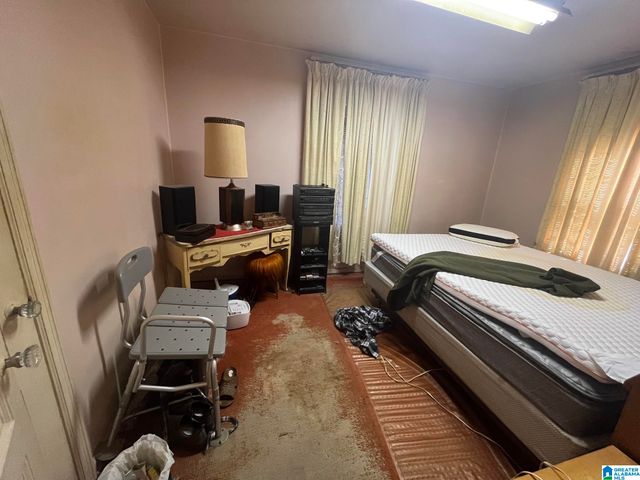 1617 BUSH BOULEVARD W, Birmingham, AL 35208