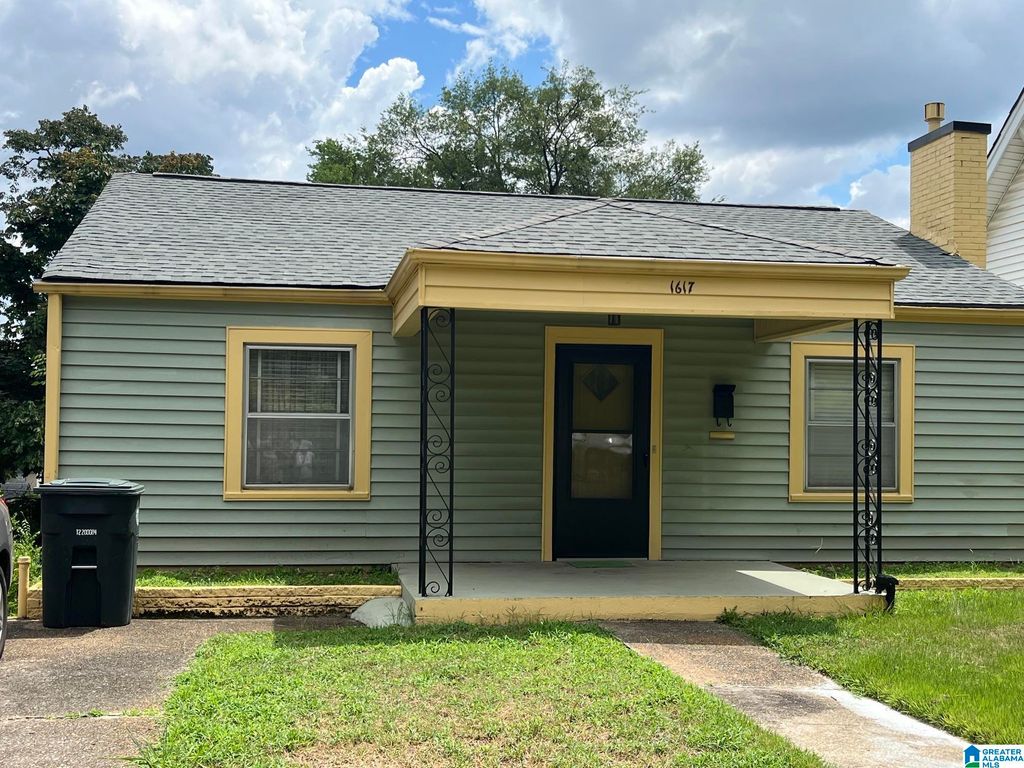 1617 BUSH BOULEVARD W, Birmingham, AL 35208