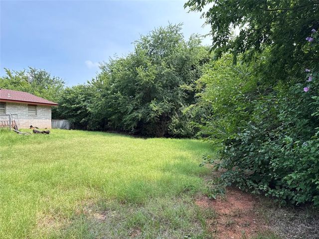 613 N Council, Newcastle, OK 73065