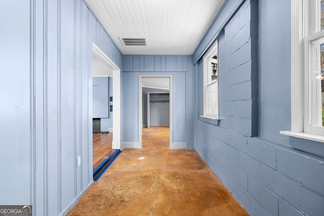 2950 Semmes Street, East Point, GA 30344