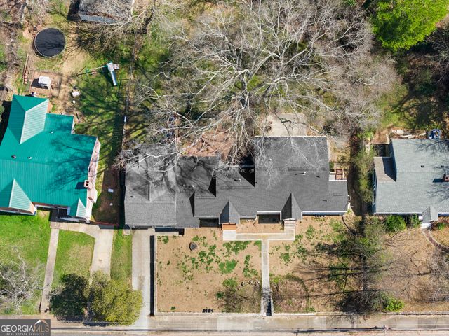 2950 Semmes Street, East Point, GA 30344