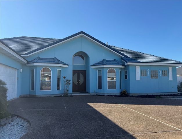 15815 Vincent Dr, Corpus Christi, TX 78418