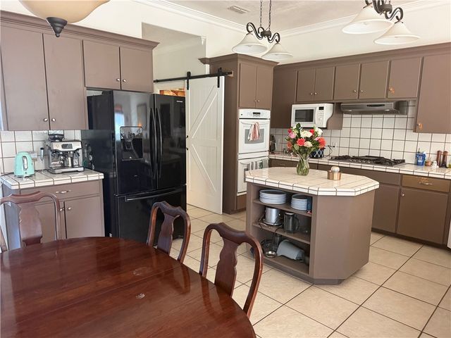 15815 Vincent Dr, Corpus Christi, TX 78418