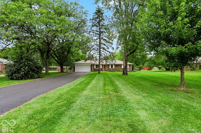 6925 Crown Drive, Brownsburg, IN 46112