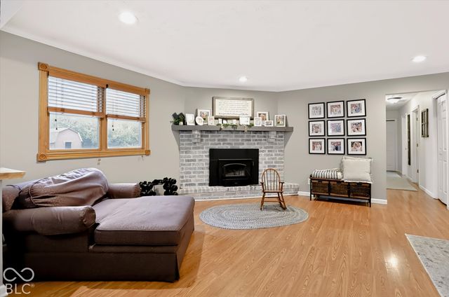 6925 Crown Drive, Brownsburg, IN 46112