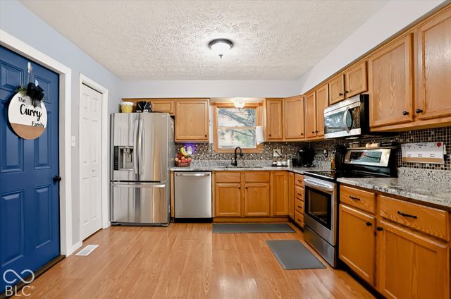6925 Crown Drive, Brownsburg, IN 46112