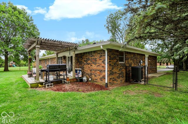 6925 Crown Drive, Brownsburg, IN 46112