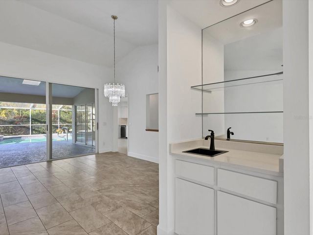 5125 WEDGE COURT E, Bradenton, FL 34203