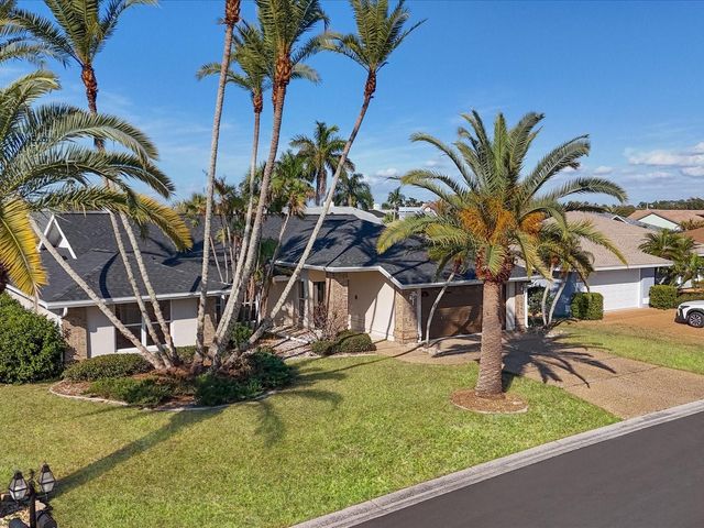 5125 WEDGE COURT E, Bradenton, FL 34203
