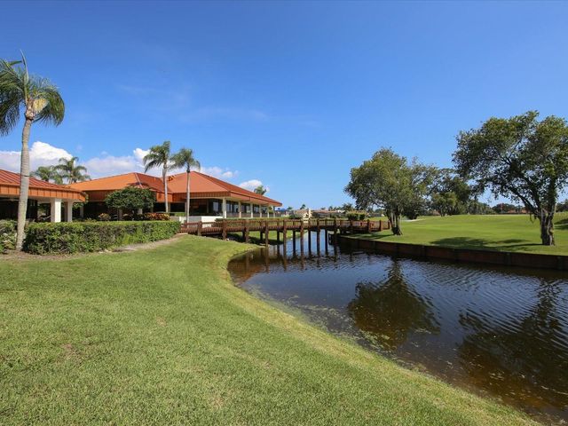 5125 WEDGE COURT E, Bradenton, FL 34203