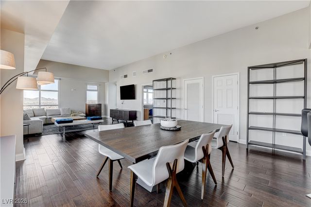 150 Las Vegas Boulevard 1205, Las Vegas, NV 89101