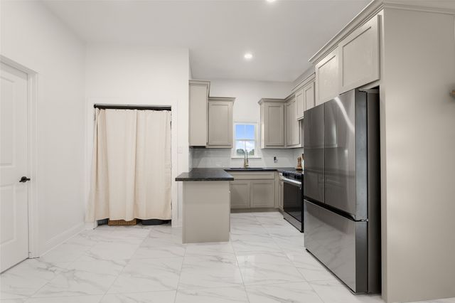 2340 VZ County 1905, Fruitvale, TX 75127