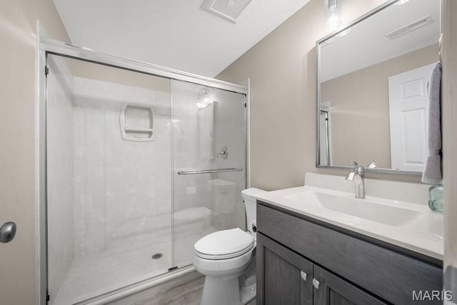 508 Old Moray Place, St Charles, MO 63301