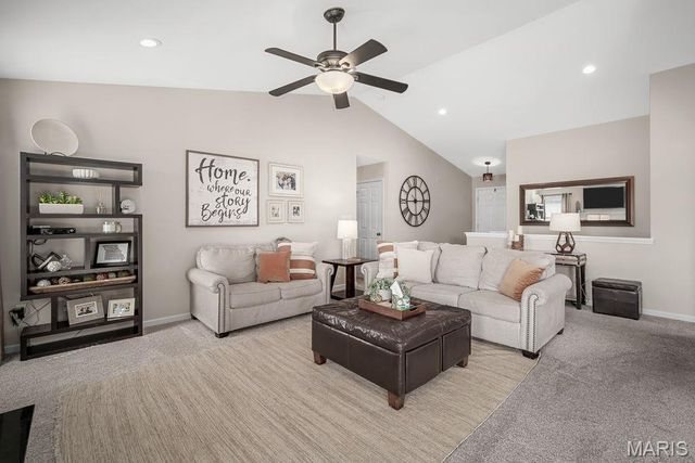 508 Old Moray Place, St Charles, MO 63301