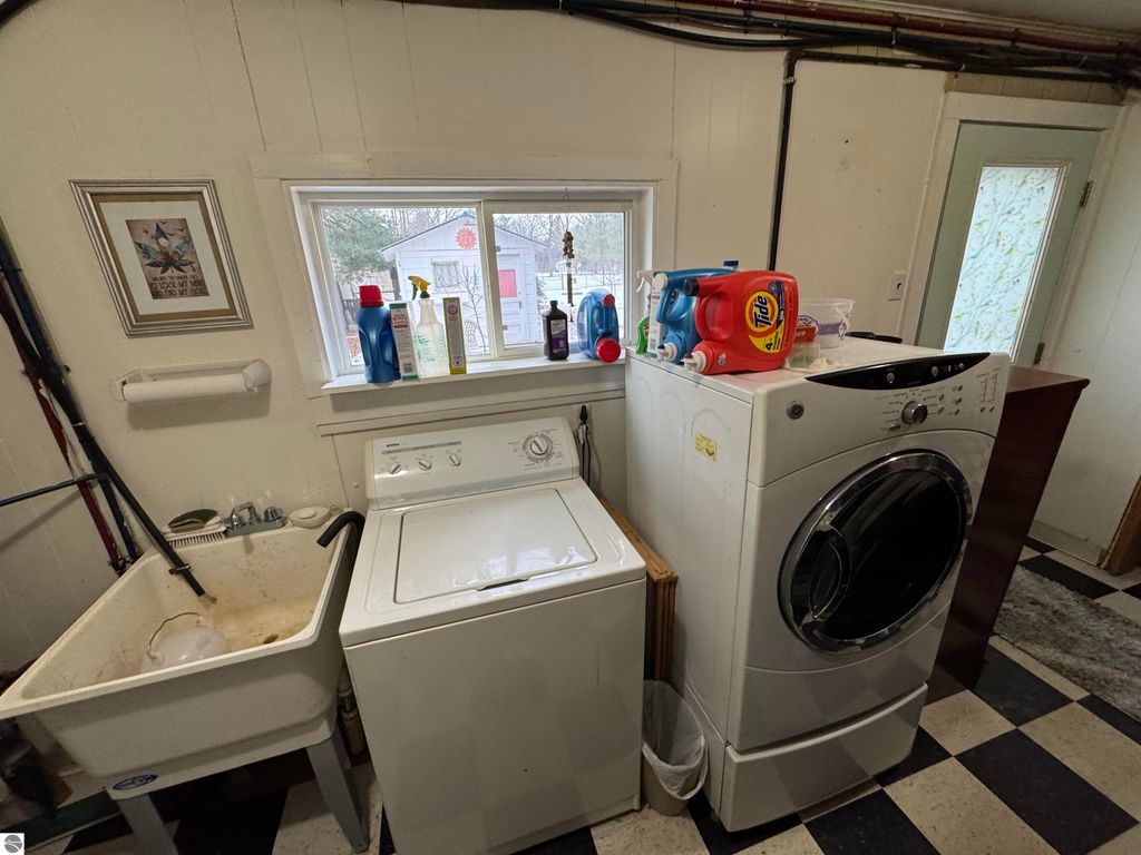 Image 20 of property listing at 5347 Oak Drive, Alger, MI 48610