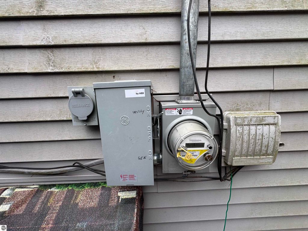 Image 24 of property listing at 5347 Oak Drive, Alger, MI 48610