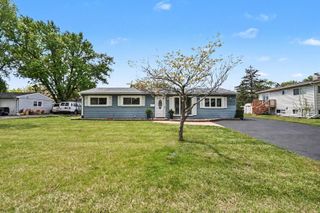48 Pueblo Road, Montgomery, IL 60538