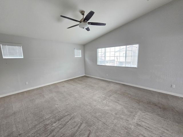 2212 W Betty Elyse Lane, Phoenix, AZ 85023